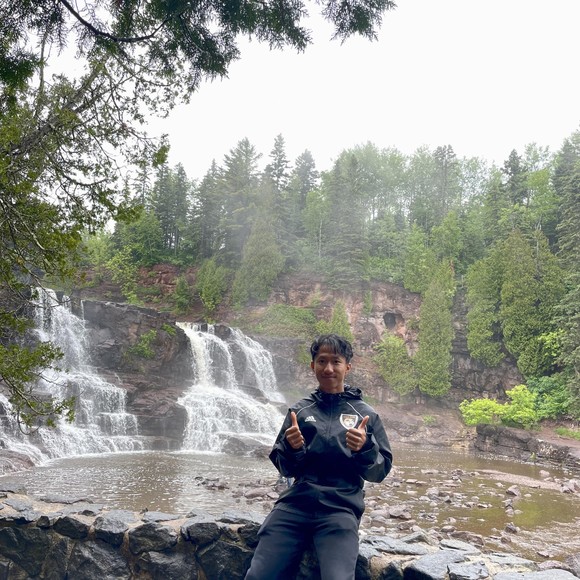 Meet your Posher, Leonhart - Picture 1 of 1